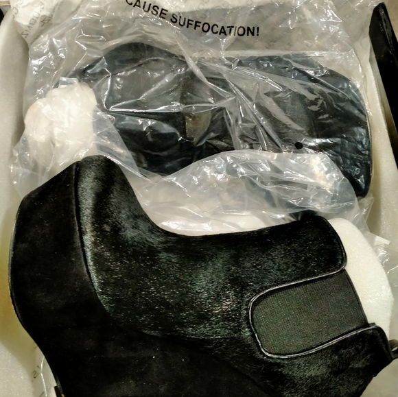 🥳 Sale 🥳 Zu size 6 wedged boots - Picture 2 of 5